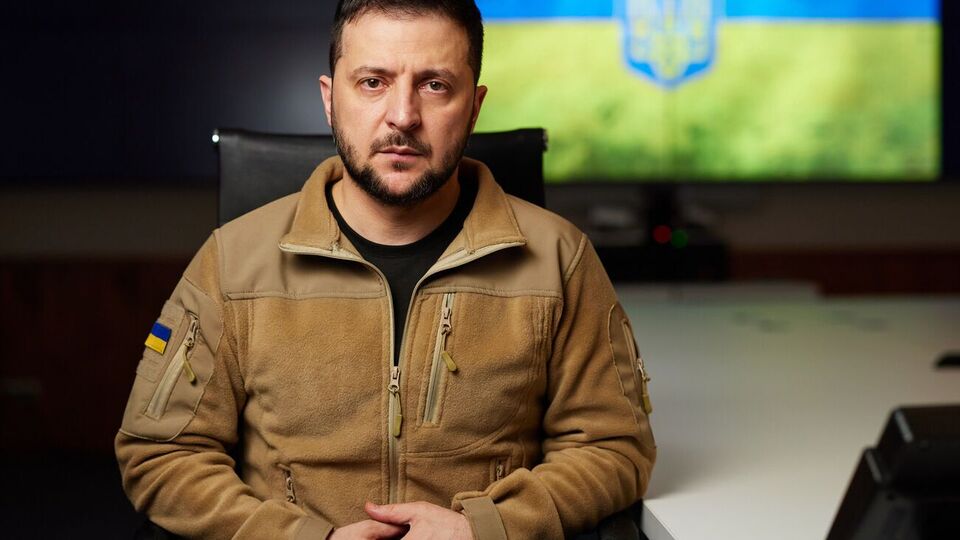 Зеленський нагадав українцям і про комендантську годину