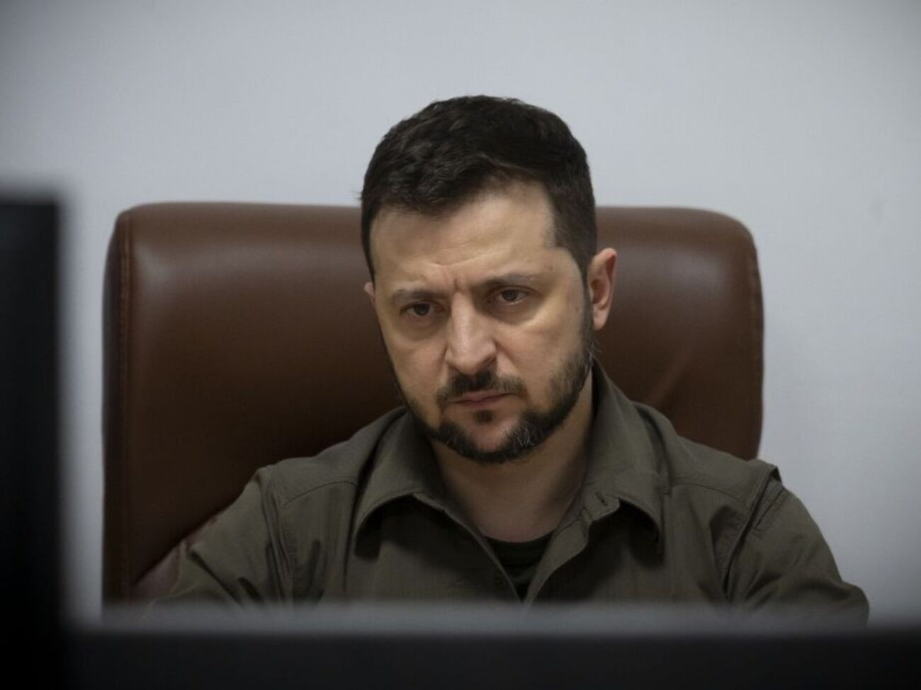 Зеленский подписал закон 6 мая