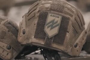 В "Азове" рассказали, что противник обстреливает "Азовсталь" из всех видов вооружения