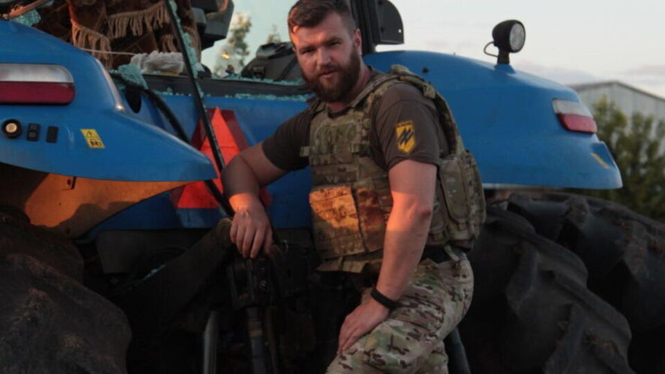 Паламар: Ми 2,5 місяця просимо весь світ, журналістів, політиків, щоб евакуювати цивільних. І тільки зараз нам вдалося пару сотень цивільних евакуювати