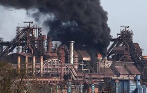 Защитники Мариуполя удерживают завод "Азовсталь"