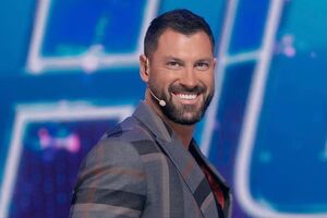 Чмерковський народився в Одесі 1980 року