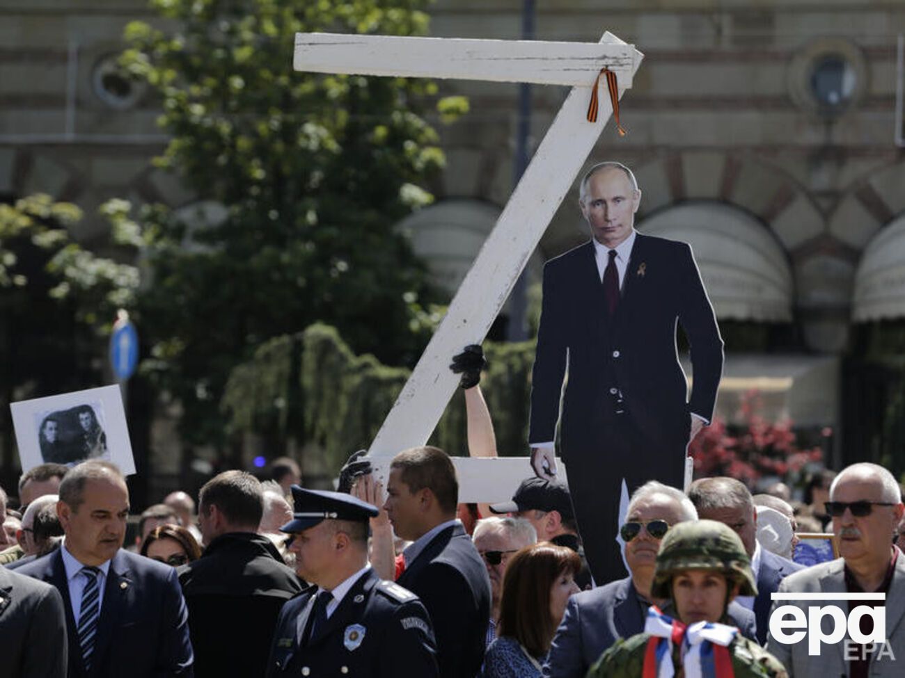 Путін із картону був майже натурального зросту