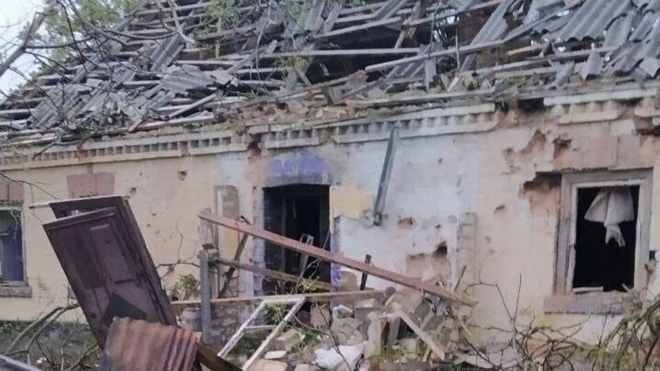 Окупанти знову обстріляли прикордонні території Зеленодольської громади, зазначив голова Дніпропетровської облради (фото обстрілу 19 травня)