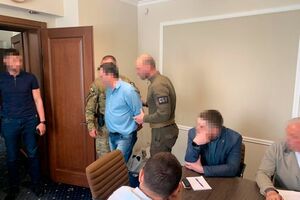Затриманому загрожує обмеження або позбавлення волі на строк до п'яти років