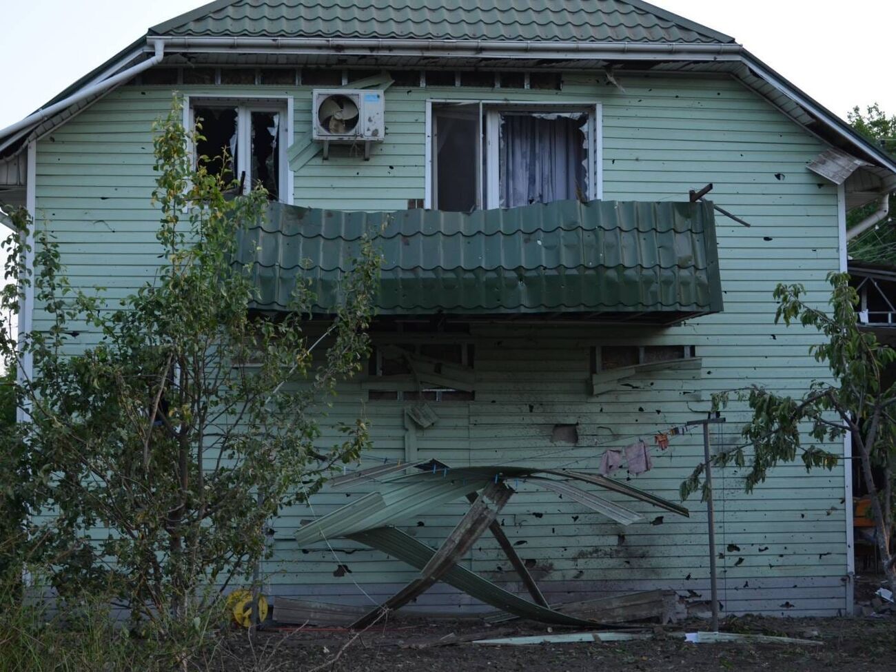 Сєнкевич закликав жителів Миколаєва триматися подалі від вікон і бути максимально обережними