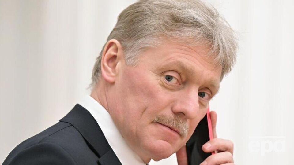 Пєсков вважає, що Путіну та Зеленському "є сенс зустрічатися лише для того, щоб фіналізувати якийсь документ"
