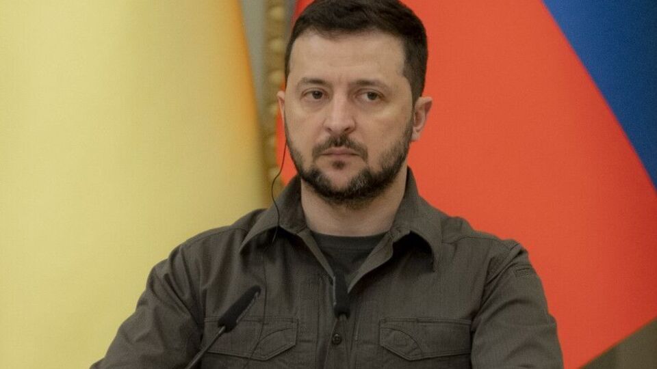 Зеленский: Онлайн – это прекрасно, это современные технологии, но без общения и социального диалога невозможно, я считаю, правильно и быстро развиваться