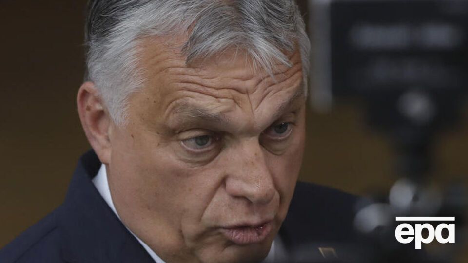 Прем'єр Угорщини Віктор Орбан публічно заявляв, що не підтримає санкцій проти глави РПЦ. Через позицію Будапешта тепер незрозуміло, коли погодять шостий пакет санкцій ЄС, пише Bloomberg