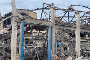 Уранці 5 червня російські окупанти завдали ракетних ударів по ДВРЗ