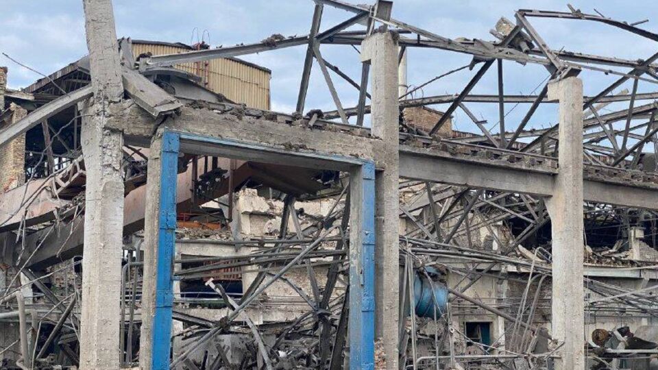 Уранці 5 червня російські окупанти завдали ракетних ударів по ДВРЗ