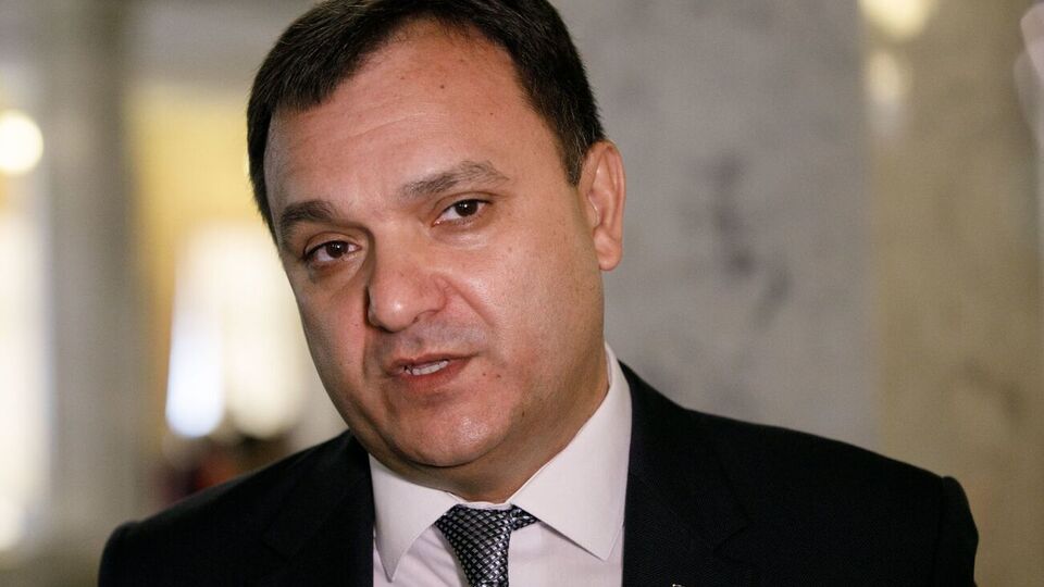 Чорний до депутатства очолював приватну охоронну фірму "Шторм"