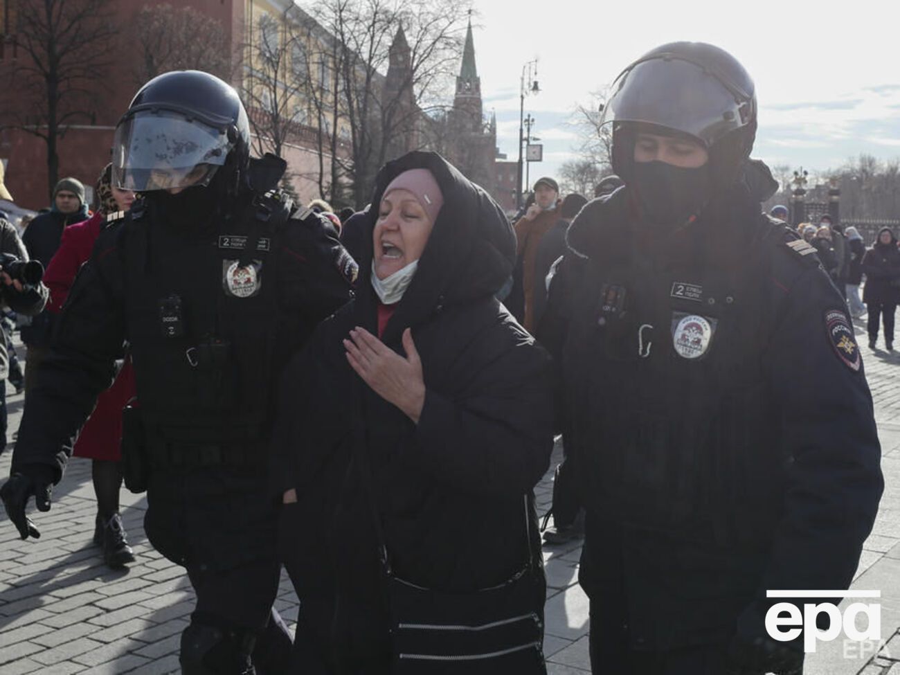 В России хотят значительно расширить список мест, где нельзя будет проводить митинги, акции протеста и даже собрания