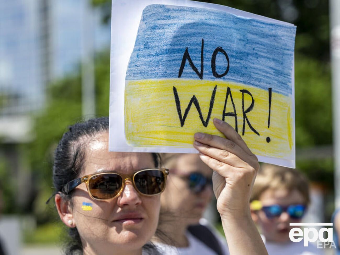 Українці, можливо, змінять своє ставлення до росіян на позитивне, якщо РФ попросить пробачення, компенсує усі втрати й поверне все, що захопила, вважає Головаха
