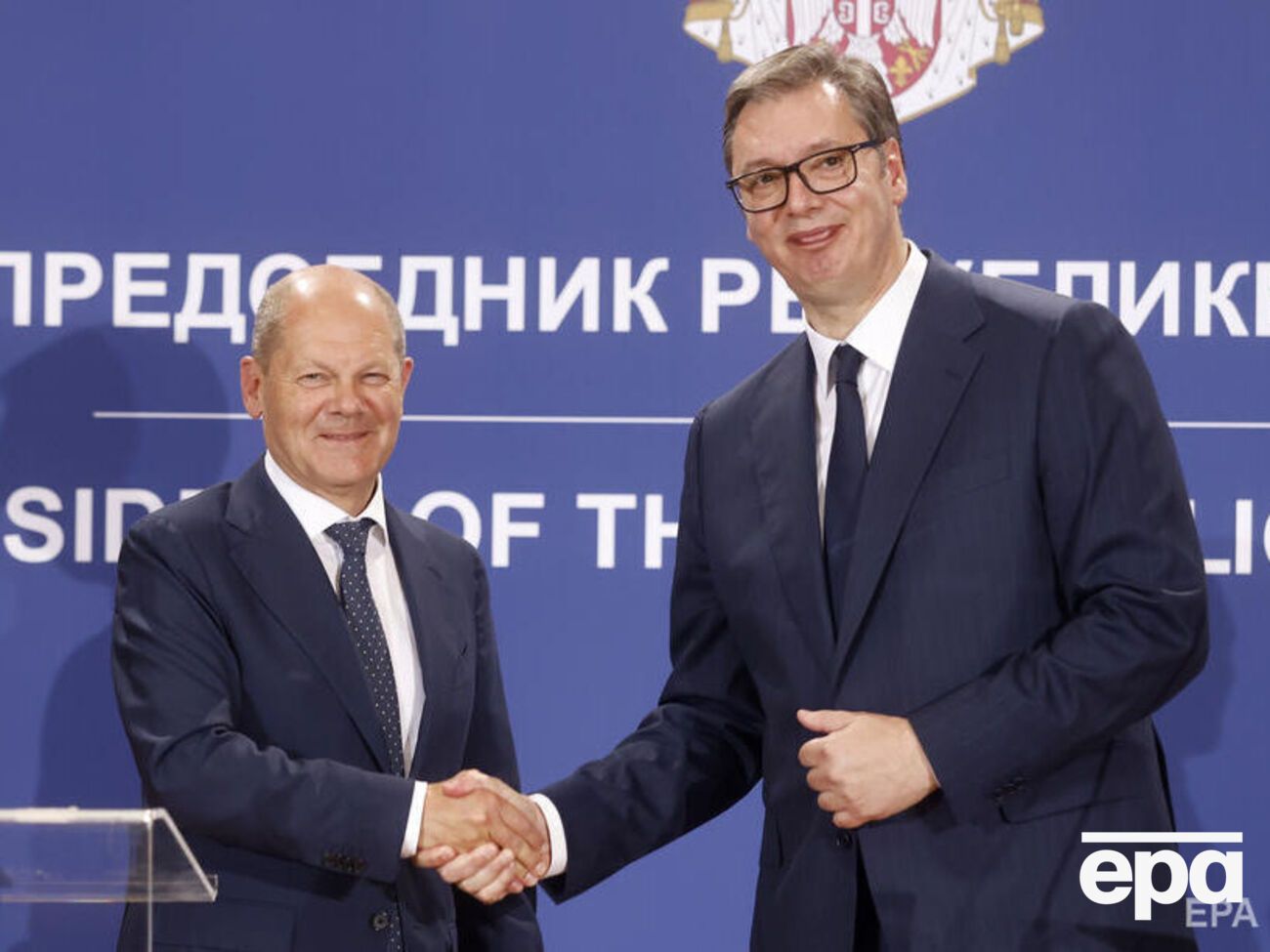 Шольц&nbsp;"четко просил Сербию присоединиться к санкциям ЕС" против РФ, отметил Вучич