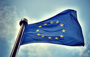 Окончательное решение о предоставлении Украине статуса кандидата в члены ЕС будет принято на заседании Европейского совета, отметил Стулик