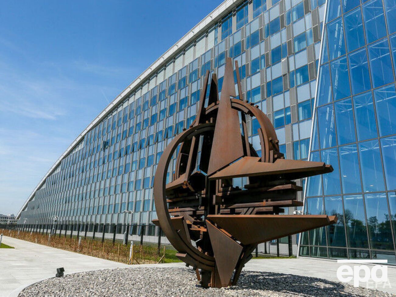 Зеленський подякував за підтримку України країнам НАТО