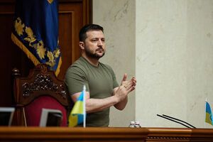 Зеленский напомнил, что, согласно Конституции, защита суверенитета и территориальной целостности государства – дело всего украинского народа