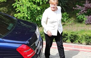 Федеральное правительство Германии Меркель возглавляла в течение 16 лет