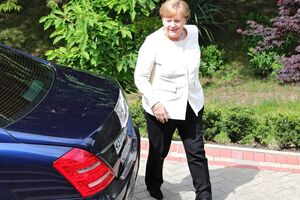 Федеральний уряд Німеччини Меркель очолювала протягом 16 років