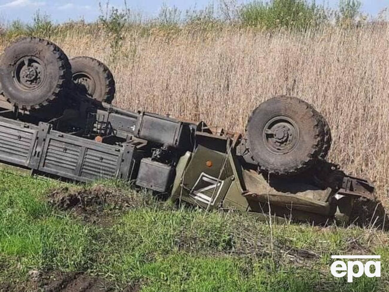 Озброєння українським військовослужбовцям досі бракує, але вони й далі знищують окупантів