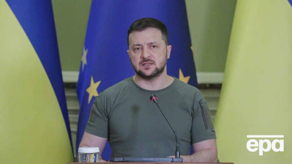 Під санкції ЄС мають потрапити всі російські посадовці й судді, які "працюють на війну та репресії", вважає Зеленський