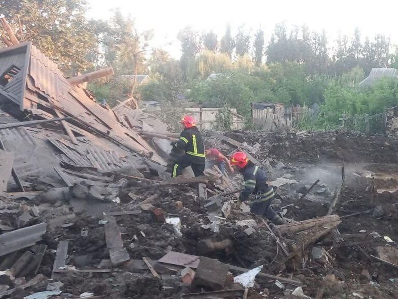 С начала открытой войны жертвами оккупантов стали, по официальным данным, 493 жителя Донецкой области