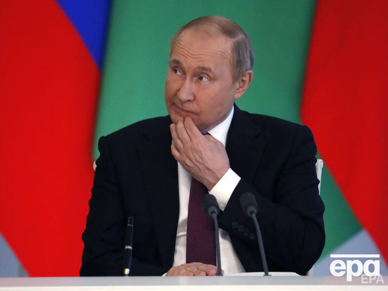 По мнению Жданова, Путин (на фото) задумался о транзите власти в России