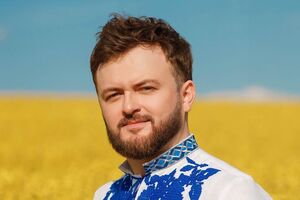 Dzidzio родился в 1983 году