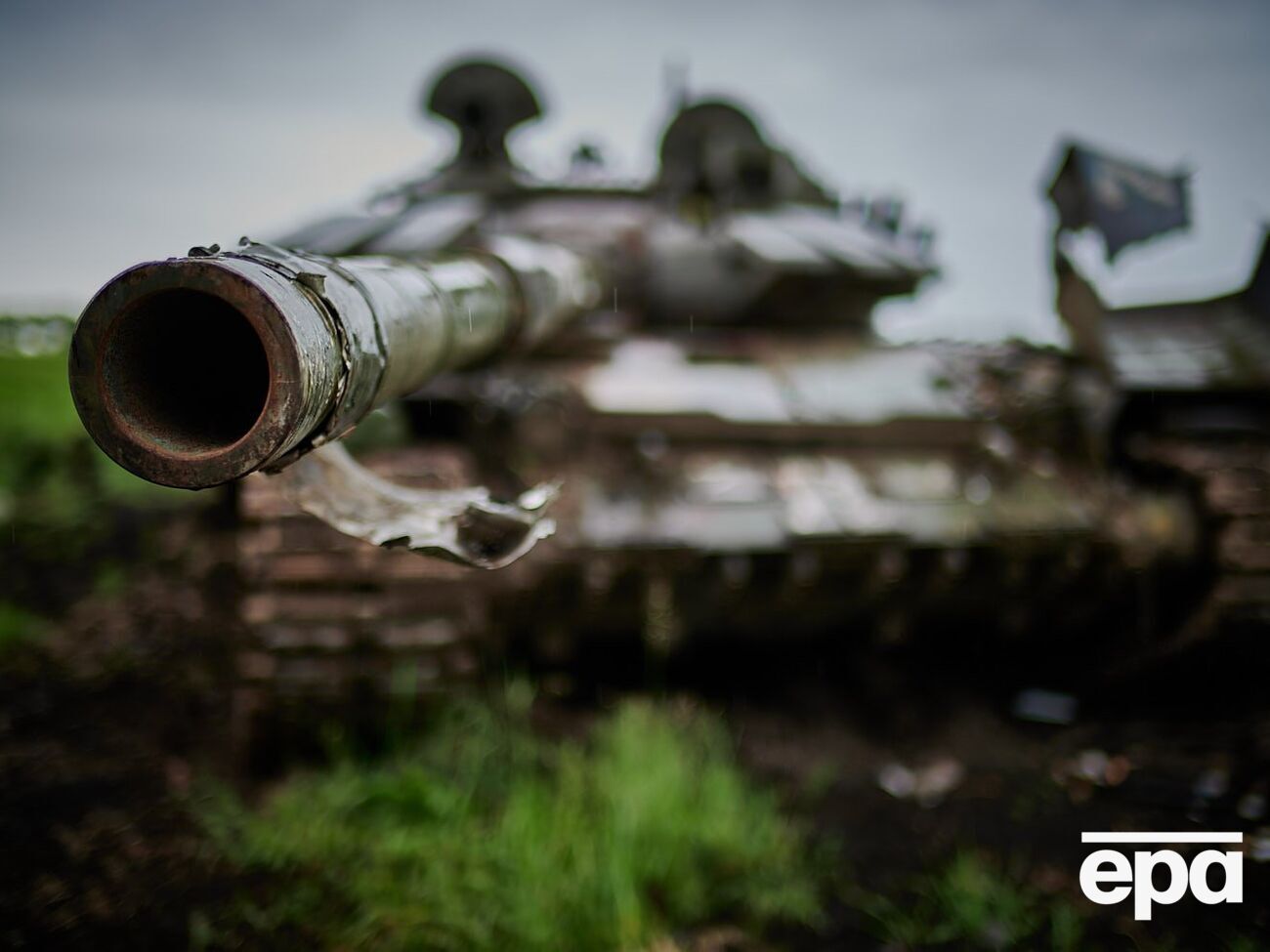 Противник ведет себя по-разному на разных направлениях