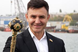 Тищенко: Я передал фонду лимитированную марку "Русский военный корабль… все"