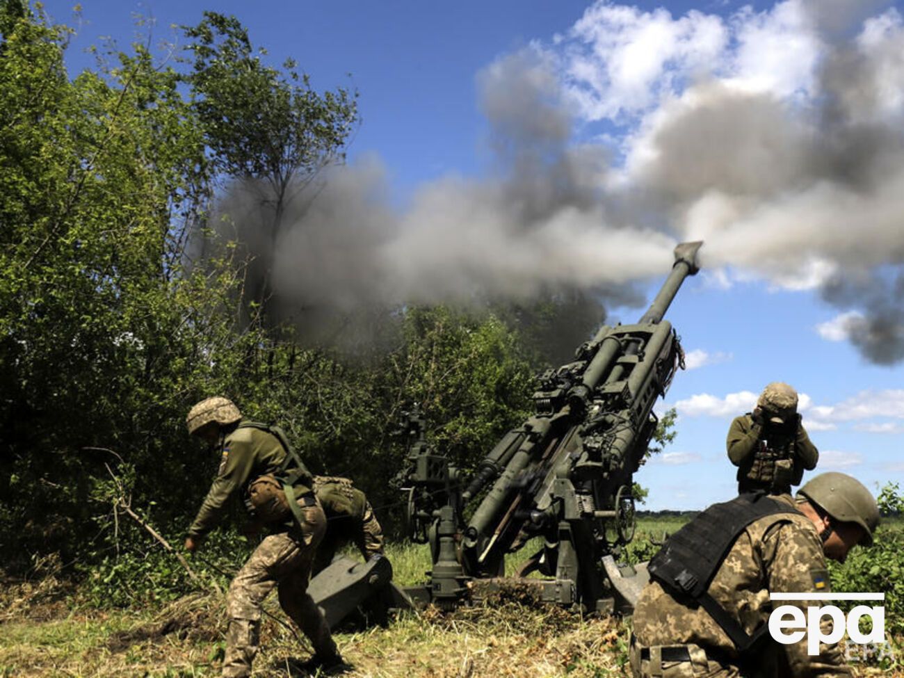 Гаубицы M777 (на фото) на линии фронта в районе Донецка