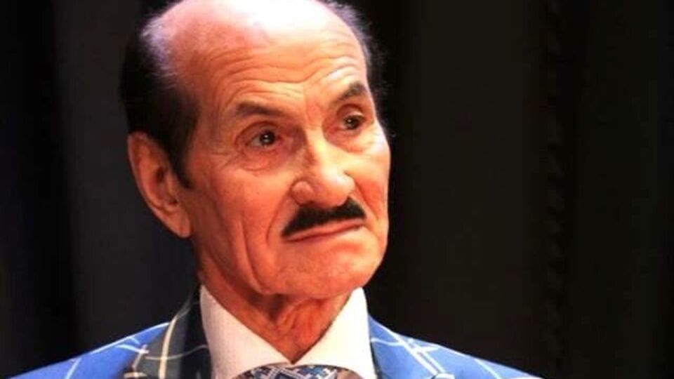 Чапкіс помер 13 червня 2021 року