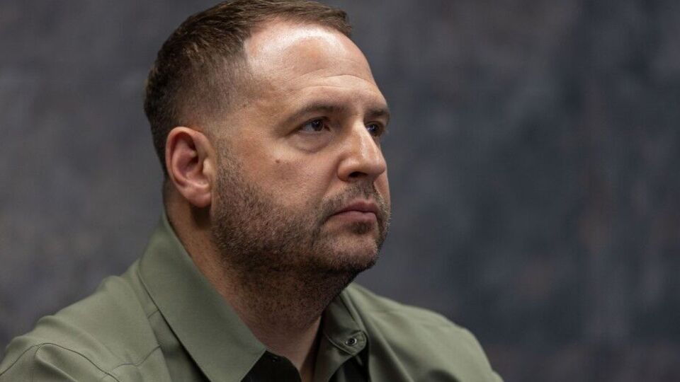 Ермак призвал западных партнеров предоставить Украине больше тяжелого оружия