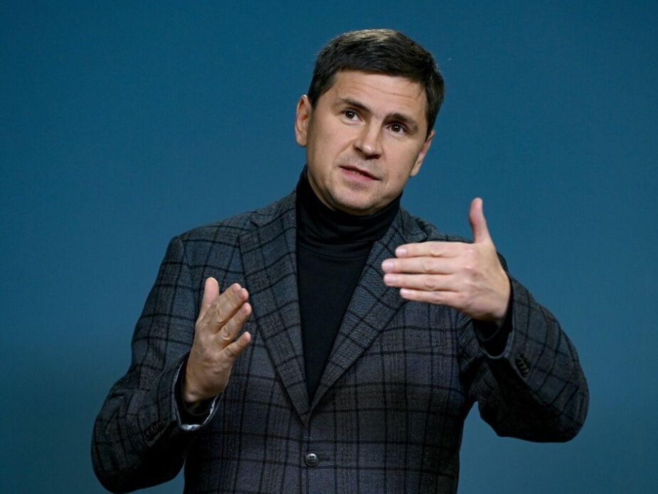 Подоляк – Гарібашвілі: Що важливіше для вас? Цінності чи номер черги на кандидатство?