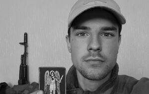 Ратушный был участником Евромайдана, общественным активистом, с начала полномасштабного вторжения РФ пошел воевать