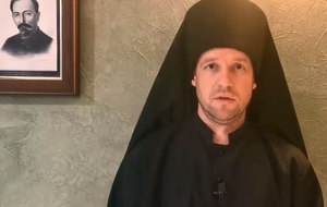 Великий в образе священника-кэгэбиста: Месяц второй, и в России будет еще хуже, чем в аду