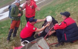 Чоловік зірвався зі снігового карнизу і пролетів 80 метрів