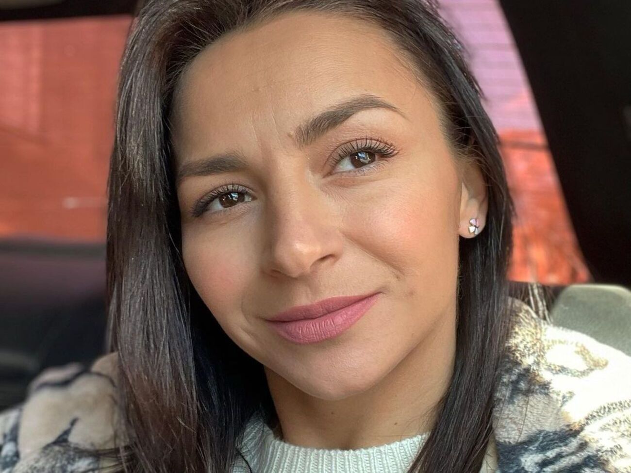 Гвоздева:&nbsp;Относительно Светы Лободы&nbsp;&ndash; мне кажется, она поняла, что для того, чтобы сохранить свою карьеру, надо что-то делать в сторону Украины