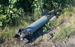В результате обстрела повреждена больница, четыре человека погибли