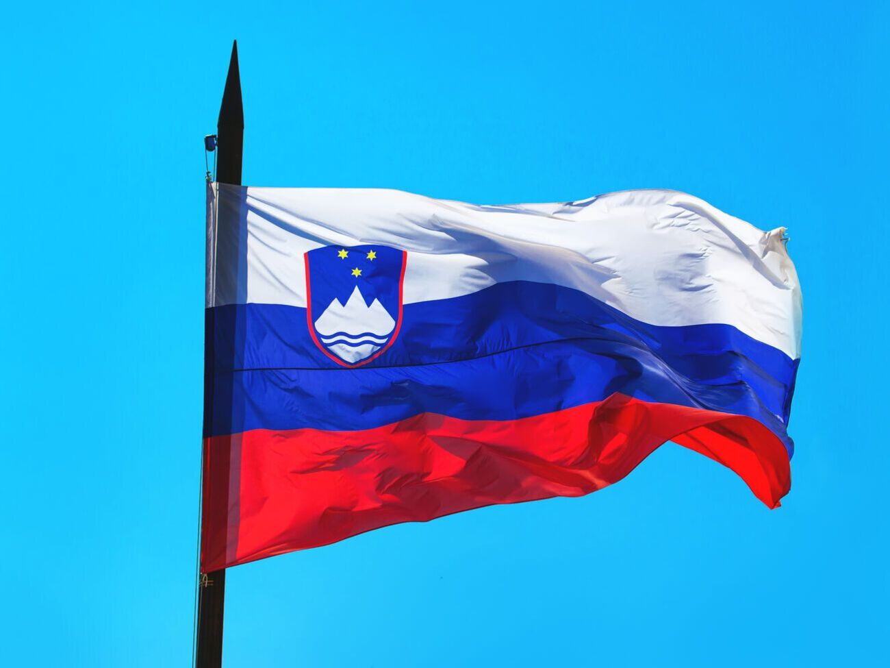 Словенські дипломати були одними з перших, хто приїхав до Києва після початку вторгнення, але посол повернувся лише зараз