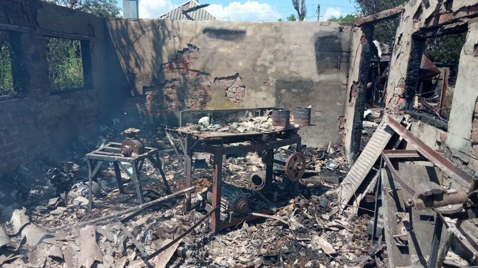 За сутки спасатели в Харьковской области выезжали на восемь пожаров, вызванных российскими обстрелами
