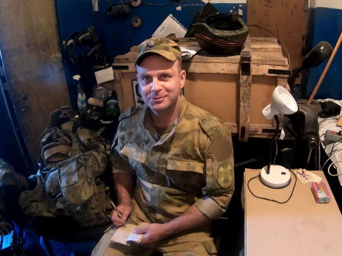 Полковник Сергей Постнов "информационно сопровождал" оккупантов в Гостомеле, под Харьковом и на подконтрольной боевикам "ЛНР" территории Луганской области