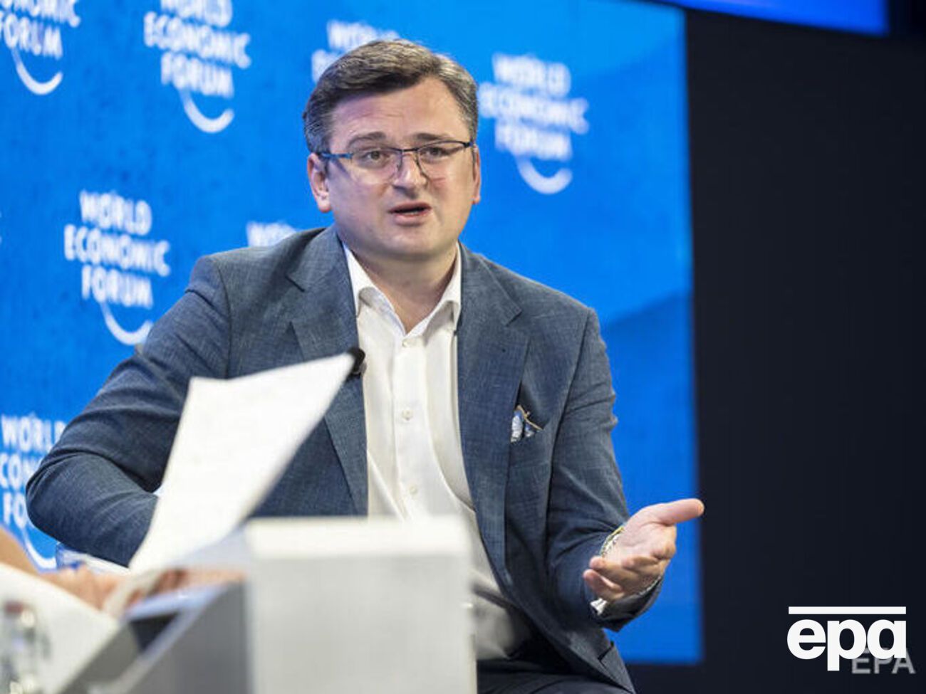 Кулеба призвал мировые компании прекращать бизнес в России