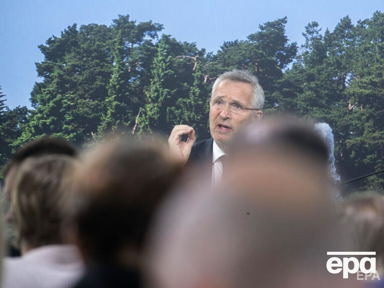 Столтенберг:&nbsp;Нельзя предусмотреть, когда эта война закончится, но мы должны быть готовы оказывать помощь длительное время