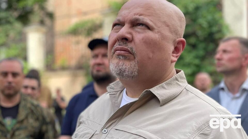 Хан в третий раз приехал в Украину