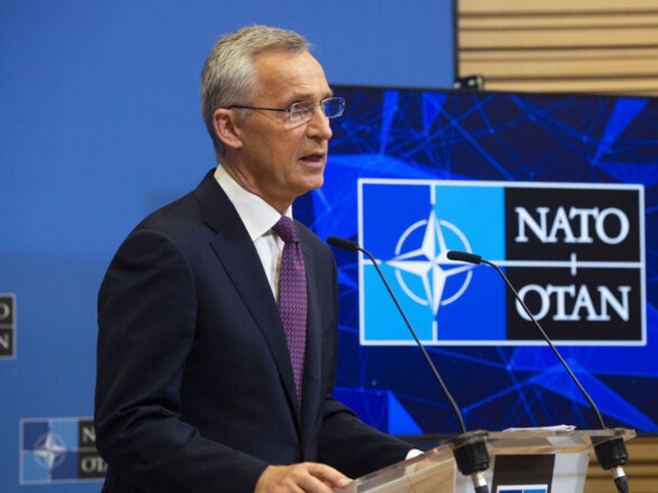 Столтенберг: Очікую, що на саміті союзники НАТО погодять комплексний пакет допомоги для України