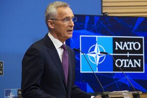 Столтенберг: Ожидаю, что на саммите союзники НАТО согласуют комплексный пакет помощи для Украины