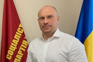 Кива возглавлял Соцпартию два года