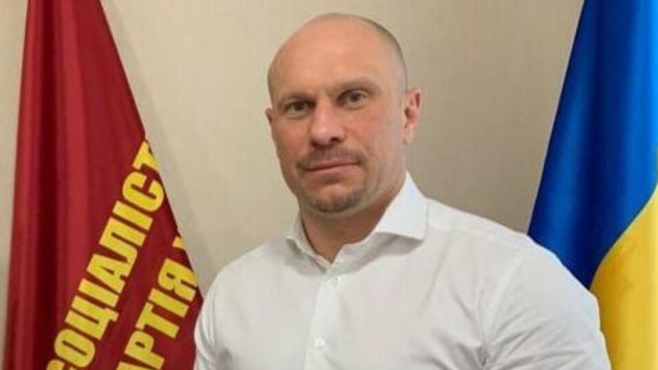 Кива возглавлял Соцпартию два года